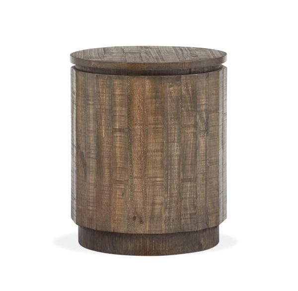 Baisden - Round Accent End Table - Tobacco Online now